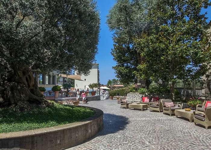 Via Capo 4* Σορέντο